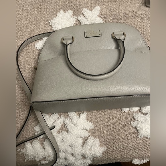 Kate Spade purse - Picture 2 of 3